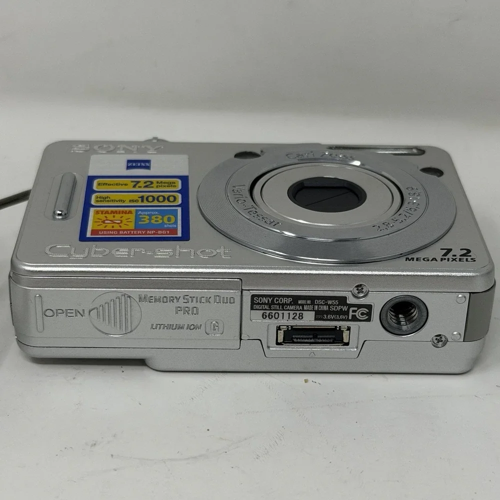 Sony Cybershot DSC-W55 7.2MP Black Digital Camera, Battery Charger, Case, 16 GB